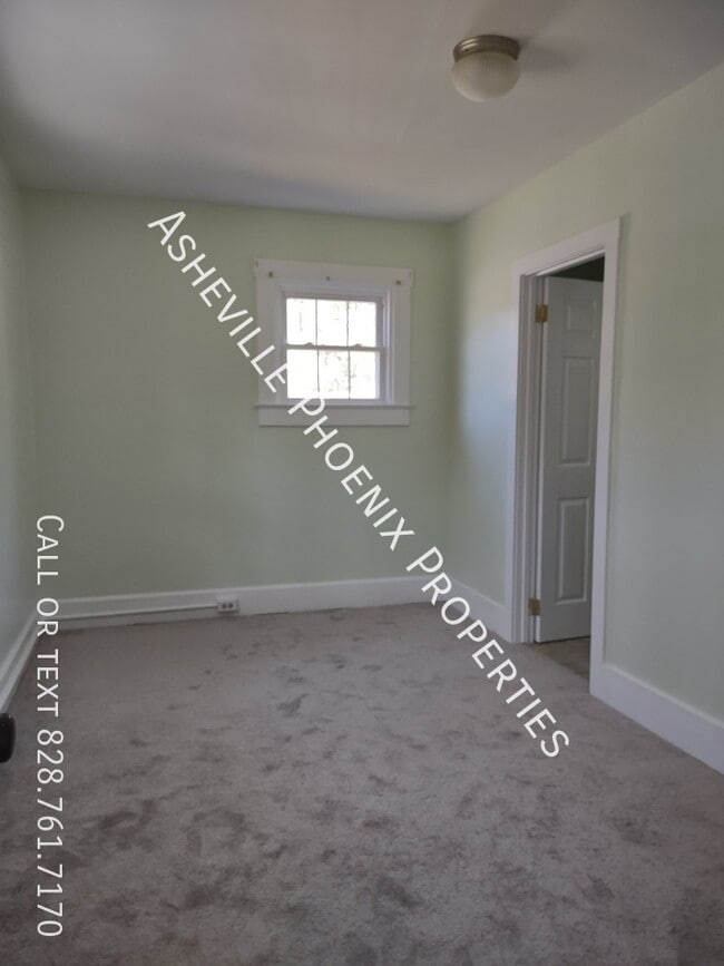Building Photo - 109 Lanier Ln