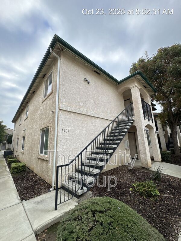 Building Photo - 2907 N Zachary St