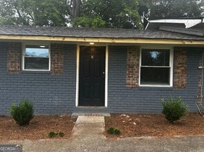 Building Photo - 418 Walter St