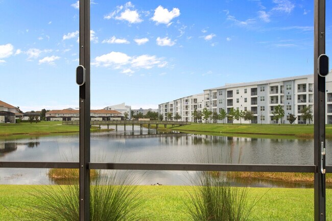 Building Photo - 4761 Kings Castle Cir