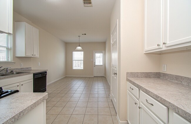 Building Photo - 6702 Castle Terrace Ct