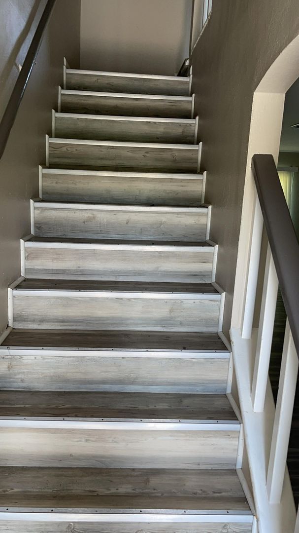 Building Photo - Palm West Condo - Wood