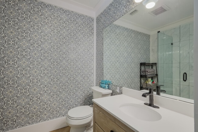 Small private full bath (Bedroom #3) - 3224 S East Ave