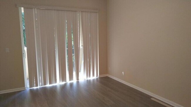 Building Photo - 2931 Hope Valley St