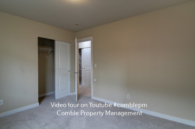 Building Photo - 17321 13th Dr SE