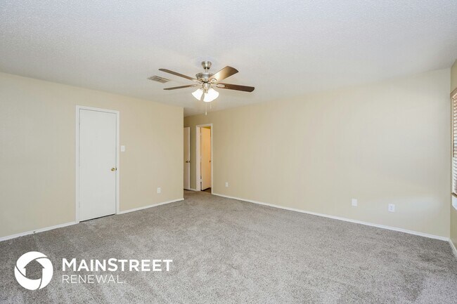 Building Photo - 16201 Blanco Ln
