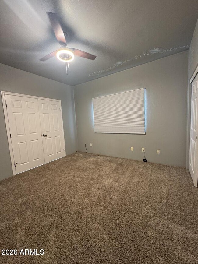 Building Photo - 1971 Knowlton St