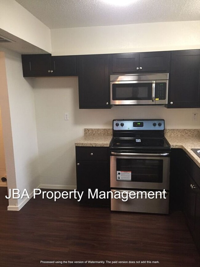 Building Photo - 1758 Belshire Ct