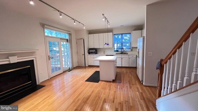 Building Photo - 4100 Flower Box Ct