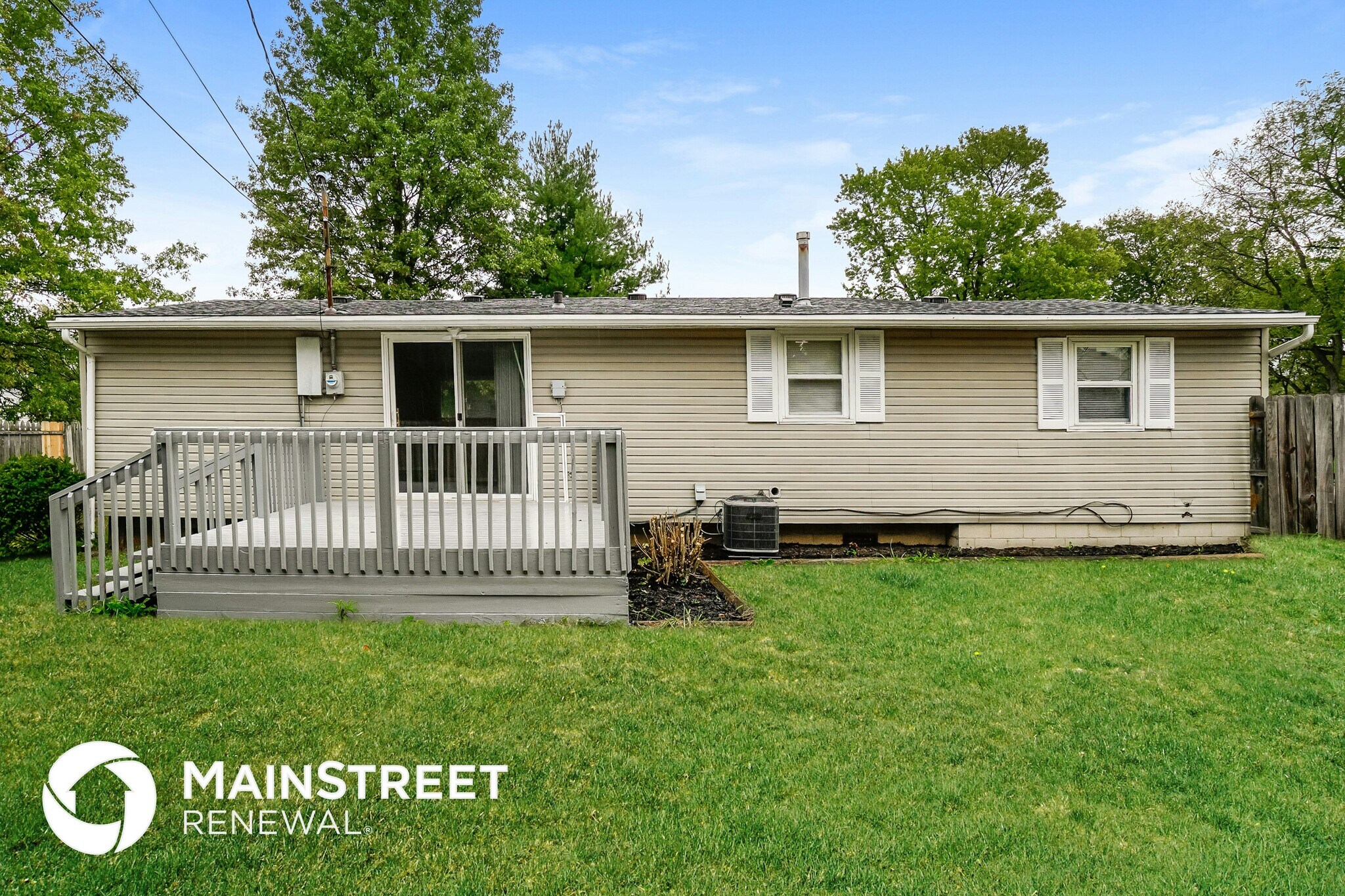 Building Photo - 389 West St