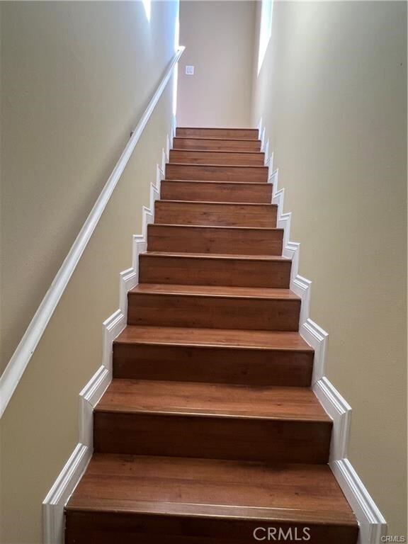 Building Photo - 1577 E 51st St