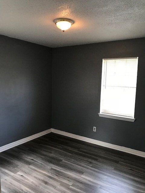 Building Photo - Awesome Northaven home for rent! Coming available soon!!