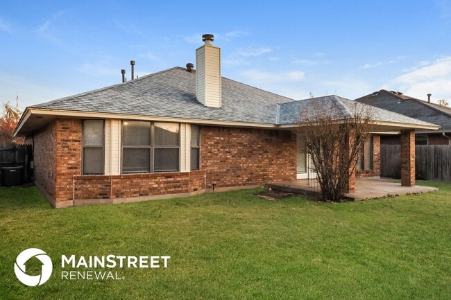 Building Photo - 1808 Yellowstone Ln