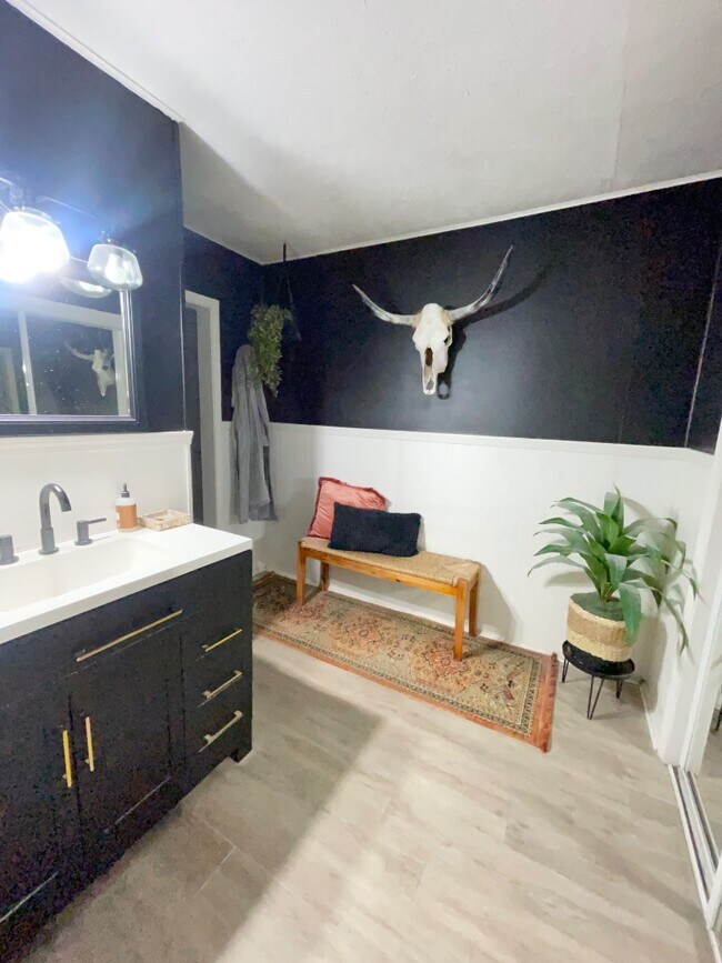 Building Photo - 109 Cleveland Rd