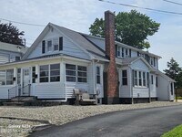 Building Photo - 806 Rue Ave