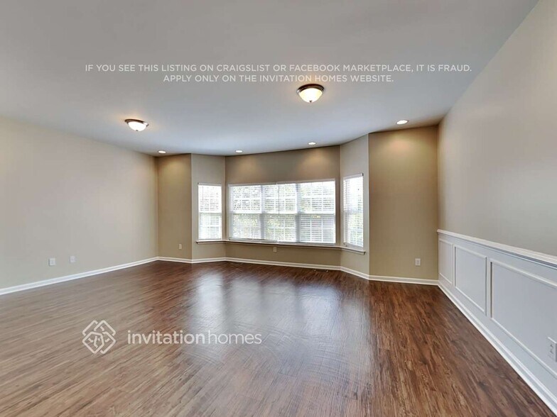 Building Photo - 8704 Winding River Way