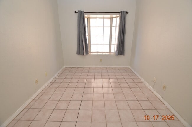 Building Photo - 7712 Musical Ln