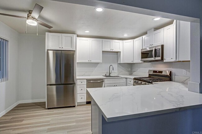 Building Photo - 141 Johnston Ln