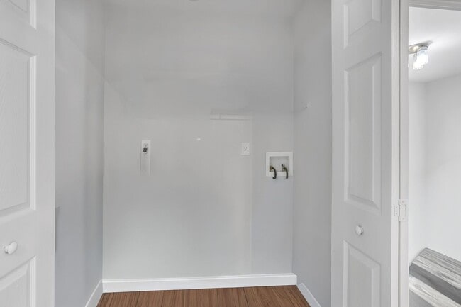 Building Photo - Brookhaven’s Most Desirable Neighborhood