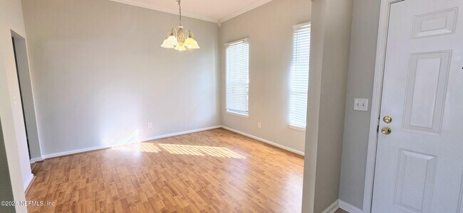 Building Photo - 2735 Elan Ct