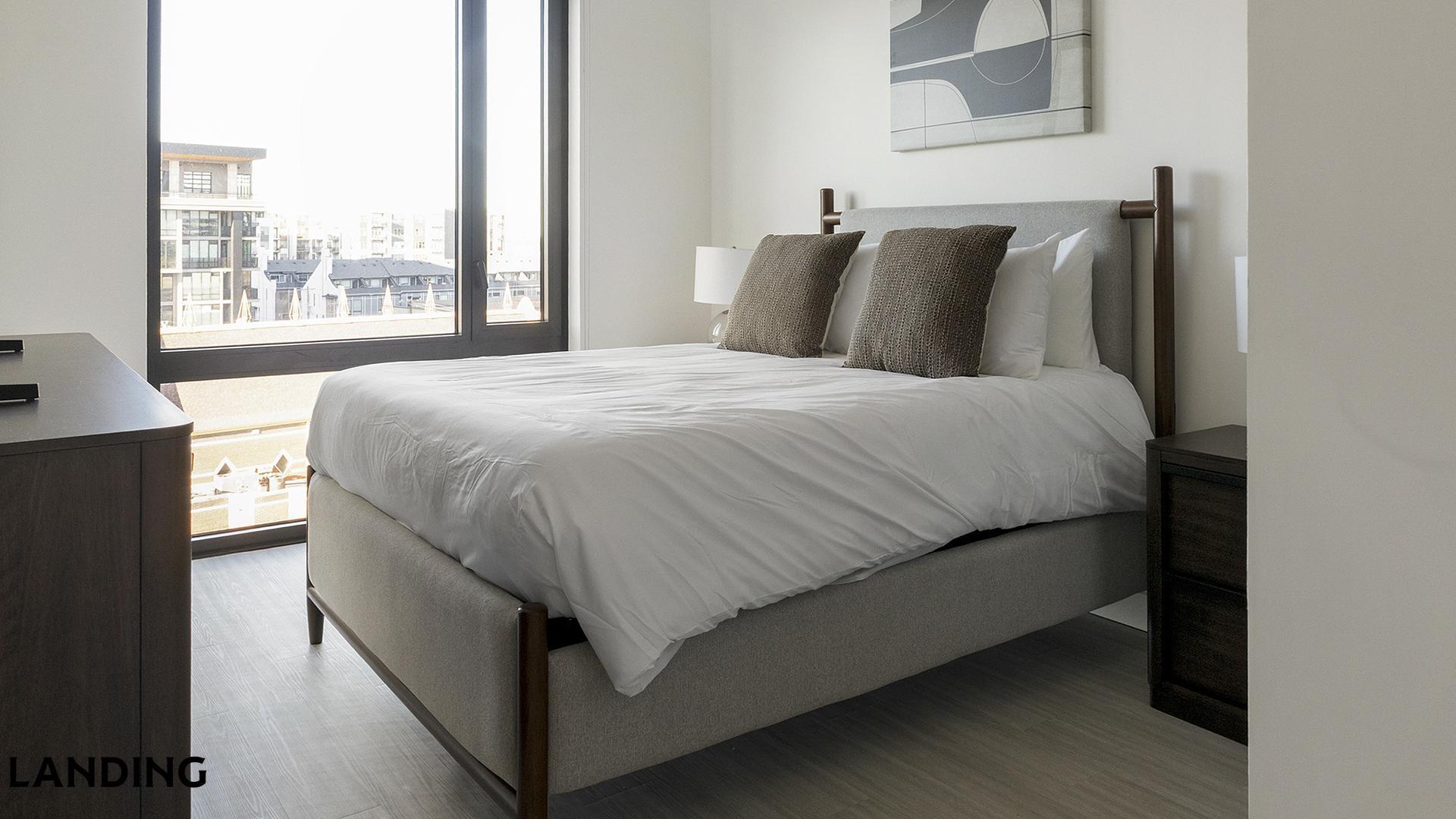 Building Photo - 1007 S Mint St