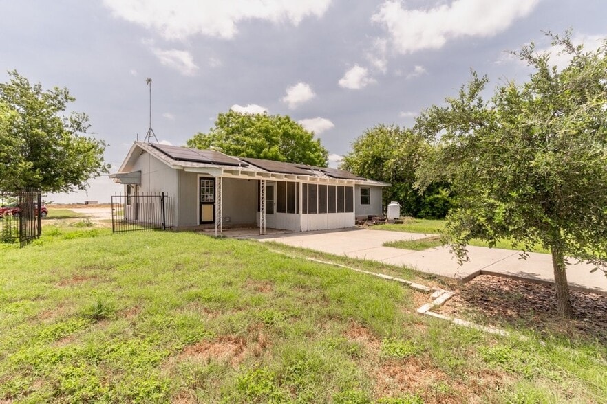 Building Photo - 5460 N Farm to Market Rd 973