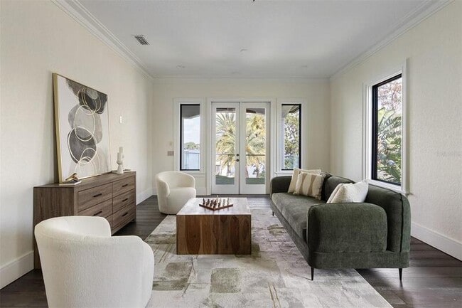 Building Photo - 801 W 2nd Ave