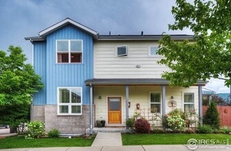 Building Photo - Modern HOLIDAY Home on Corner Lot in North Boulder!