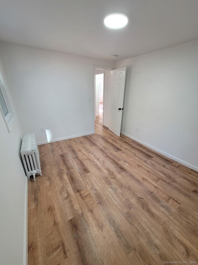 Building Photo - 5 Pine Trail