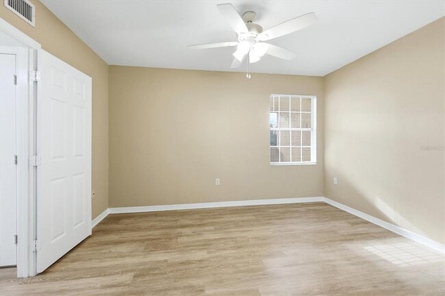 Building Photo - 1015 Villagio Cir