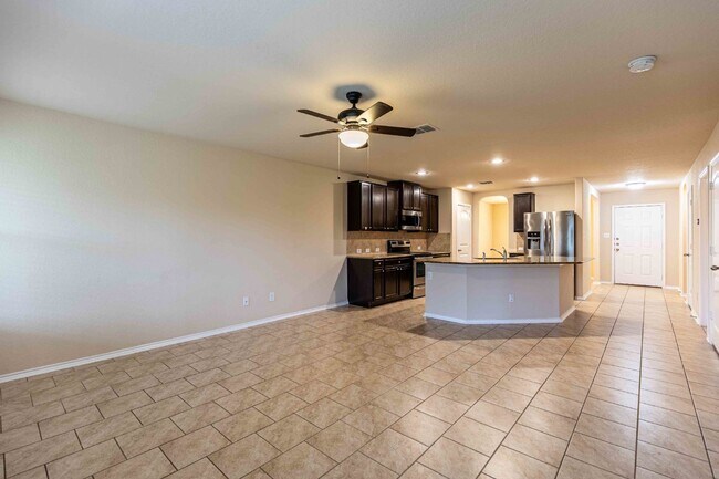 Building Photo - 1411 Frio Eagle