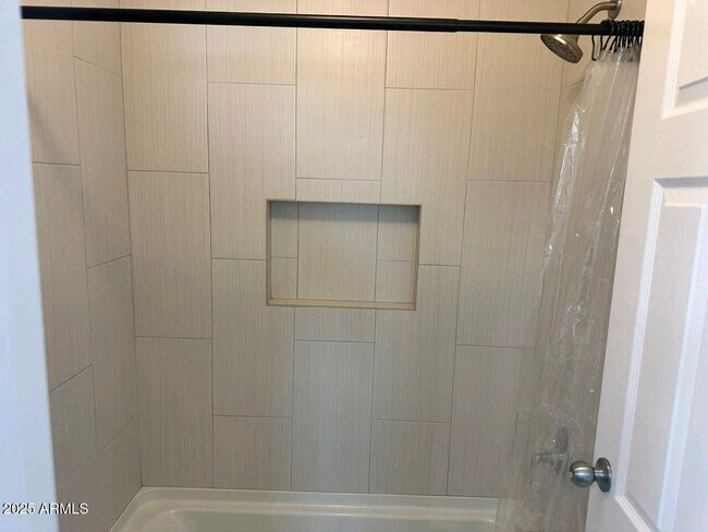 Building Photo - 1745 E Glenn St