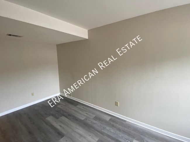 Building Photo - 144 Alabama Ave NW