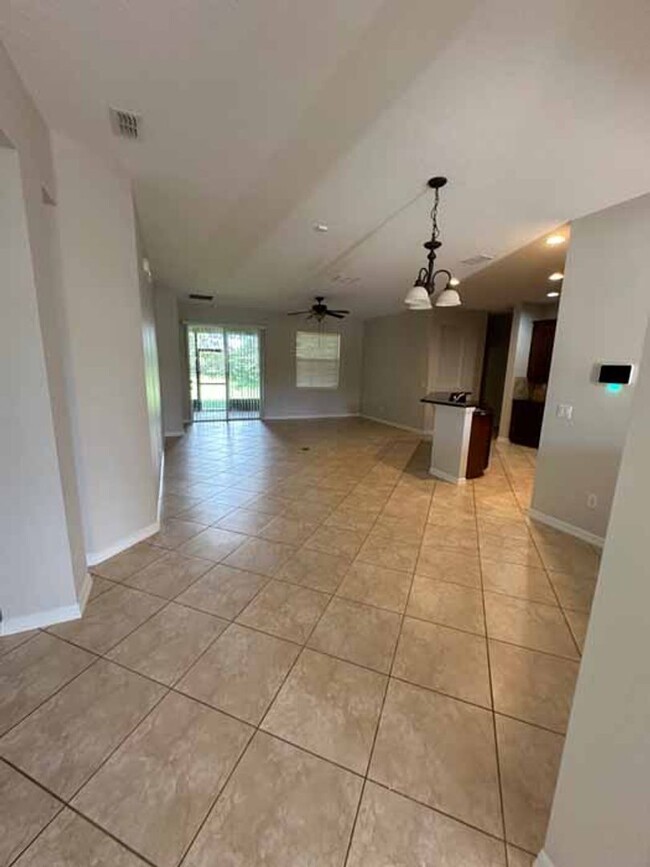 Building Photo - 4/3 Rental Home-Reserve at Minneola