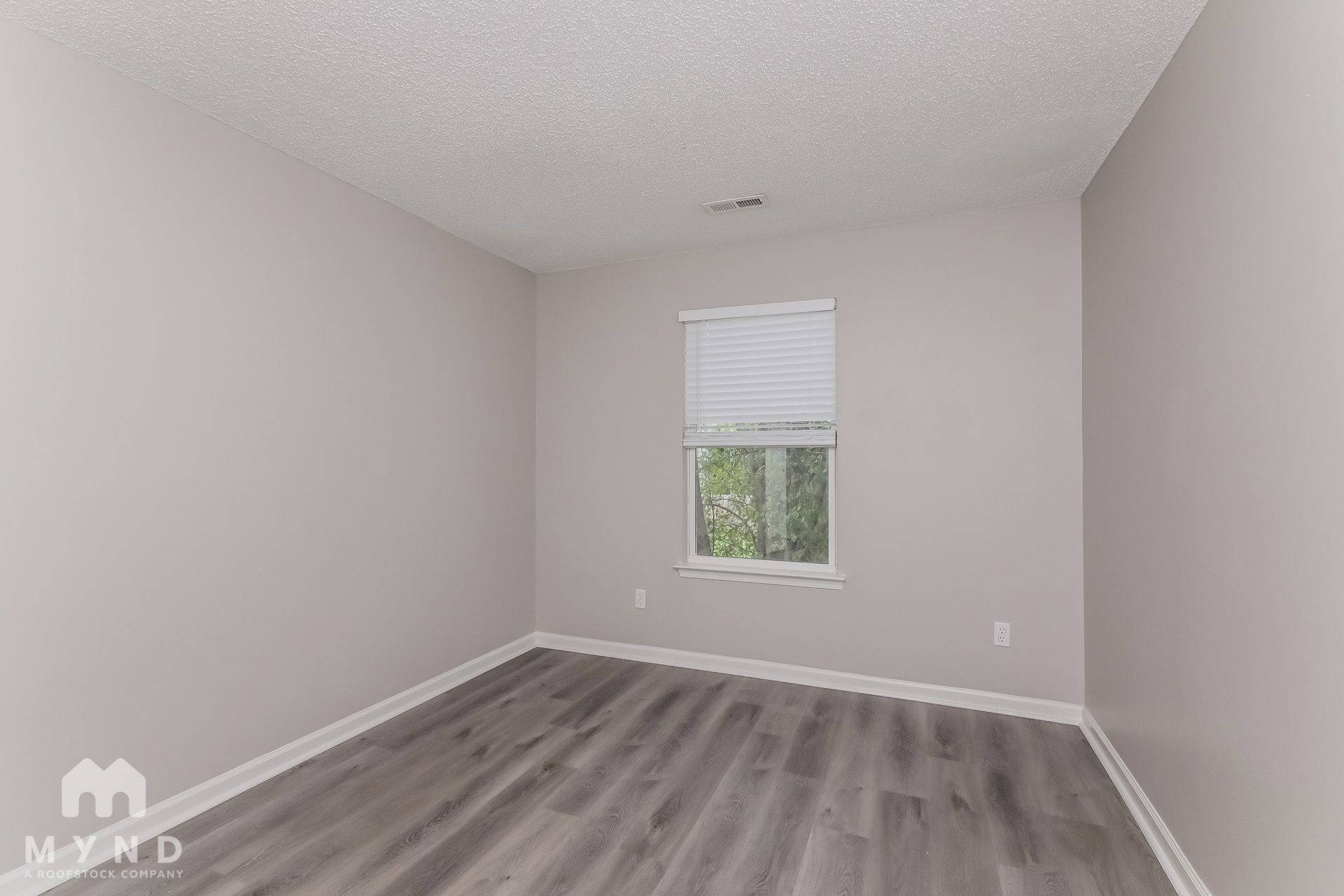 Building Photo - 6325 McIntyre Ridge Dr