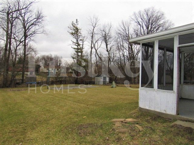 Building Photo - 5507 Armstrong Dr
