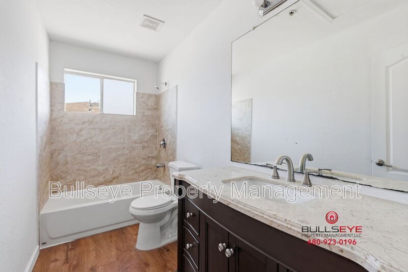 Building Photo - 5644 S 7th St