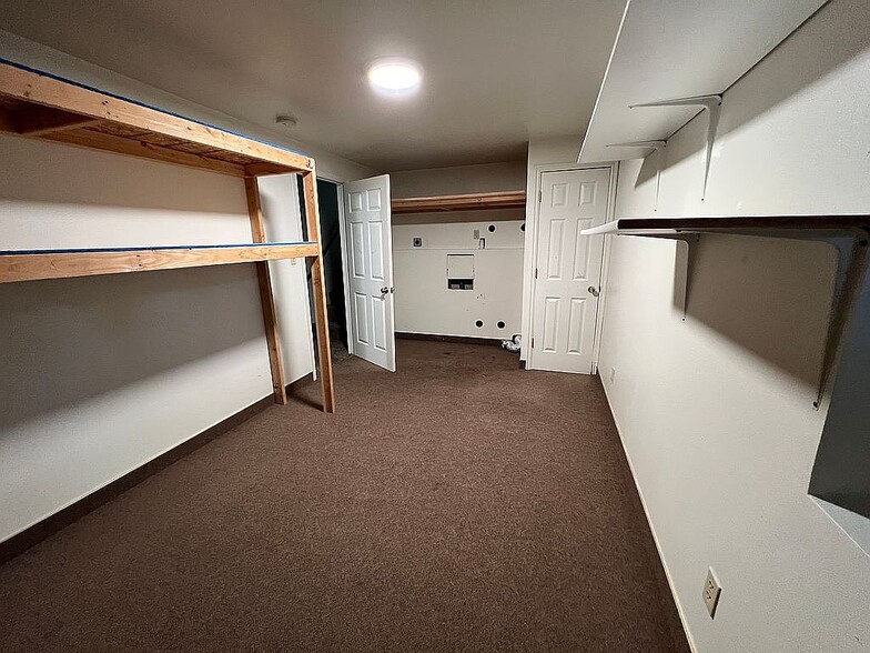 Building Photo - 403 Evans Dr
