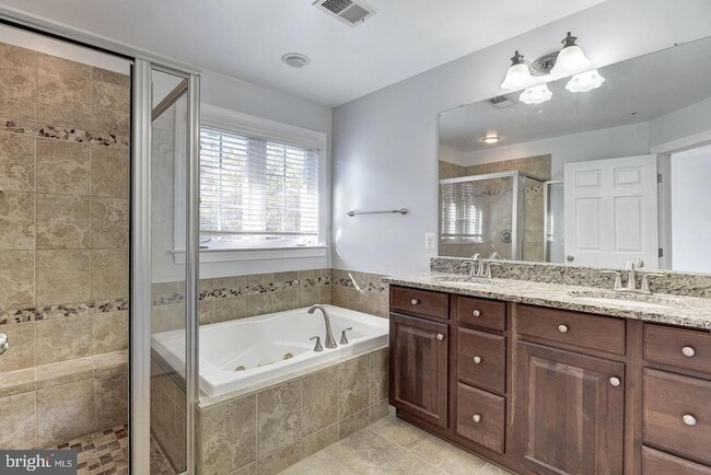 Building Photo - 7576 Maidenhead Dr