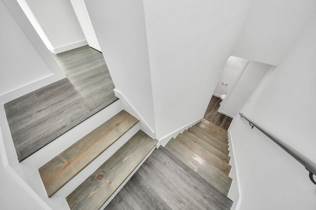 Building Photo - 2310 Wavell St