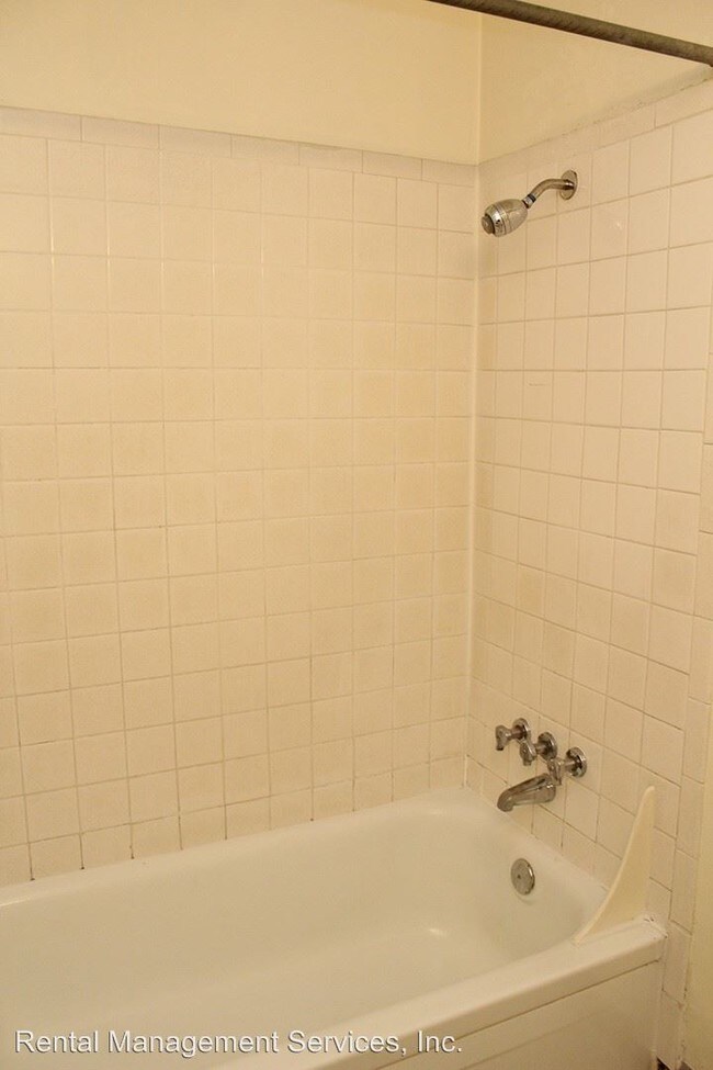 Building Photo - 12021 SE Foster Rd