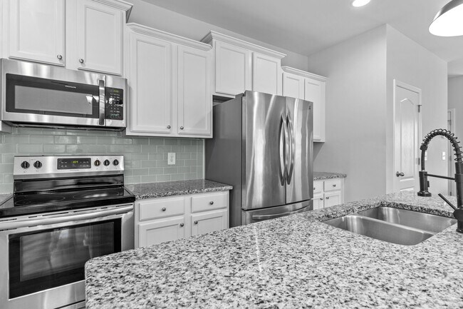 Building Photo - 1145 Camellia Dr