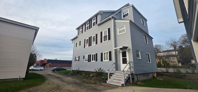 Building Photo - 12 Francis St