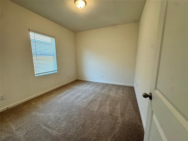 Building Photo - 5616 McMahan Ln