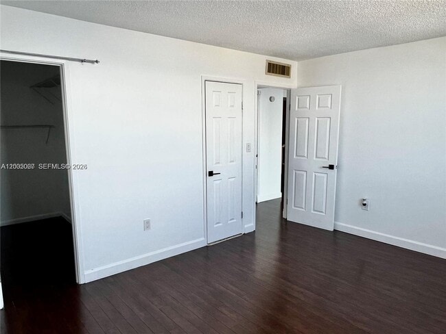 Building Photo - 2841 NE 163rd St