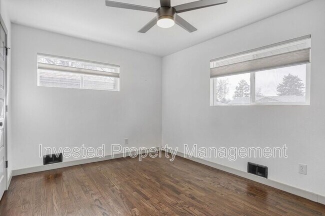 Building Photo - 3004 S Zurich Ct