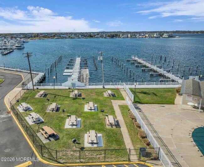 Building Photo - 149 Wharfside Dr