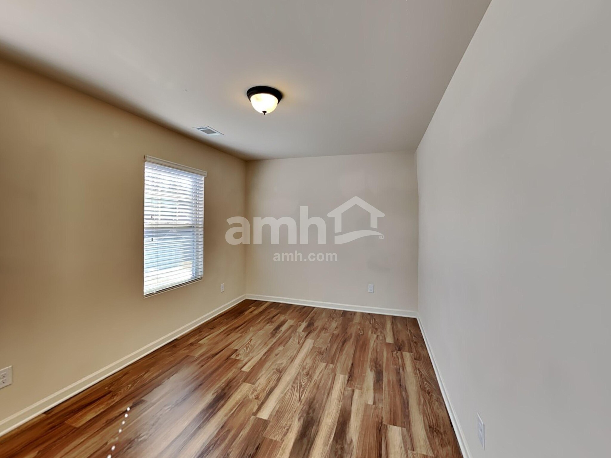Building Photo - 278 Scotland Dr