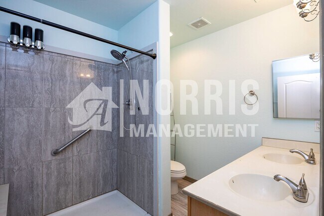 Building Photo - Nice Established Home in Arizona City