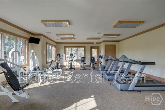 Building Photo - 37 Twin Oaks Pl